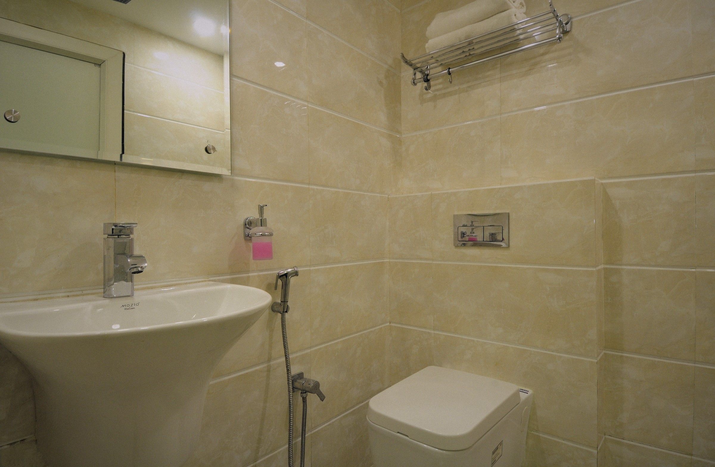 Deluxe bathroom
