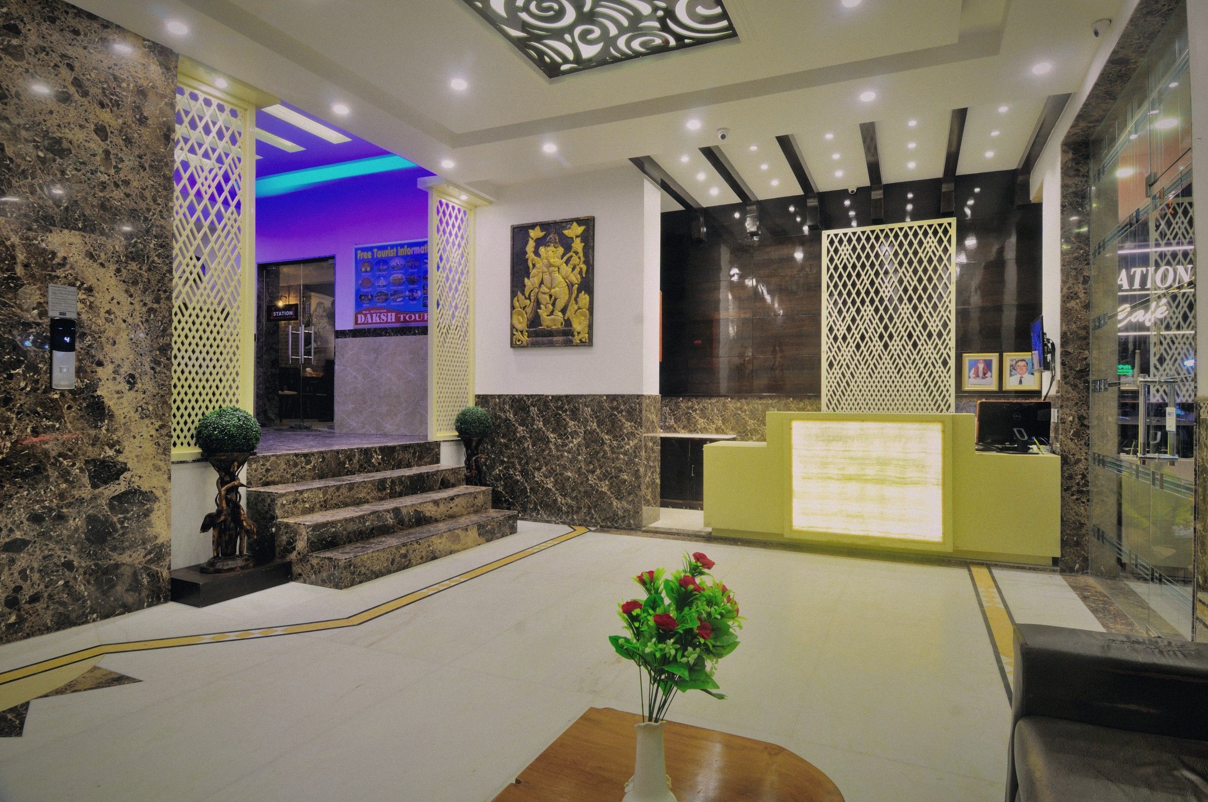 Marble stair and lattice screen in The Yuvraj lobby
